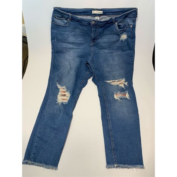 C Est. 1946 Denim Women’s Cotton Stretch Distressed Jeans Blue Sz 20W - Picture 1 of 8